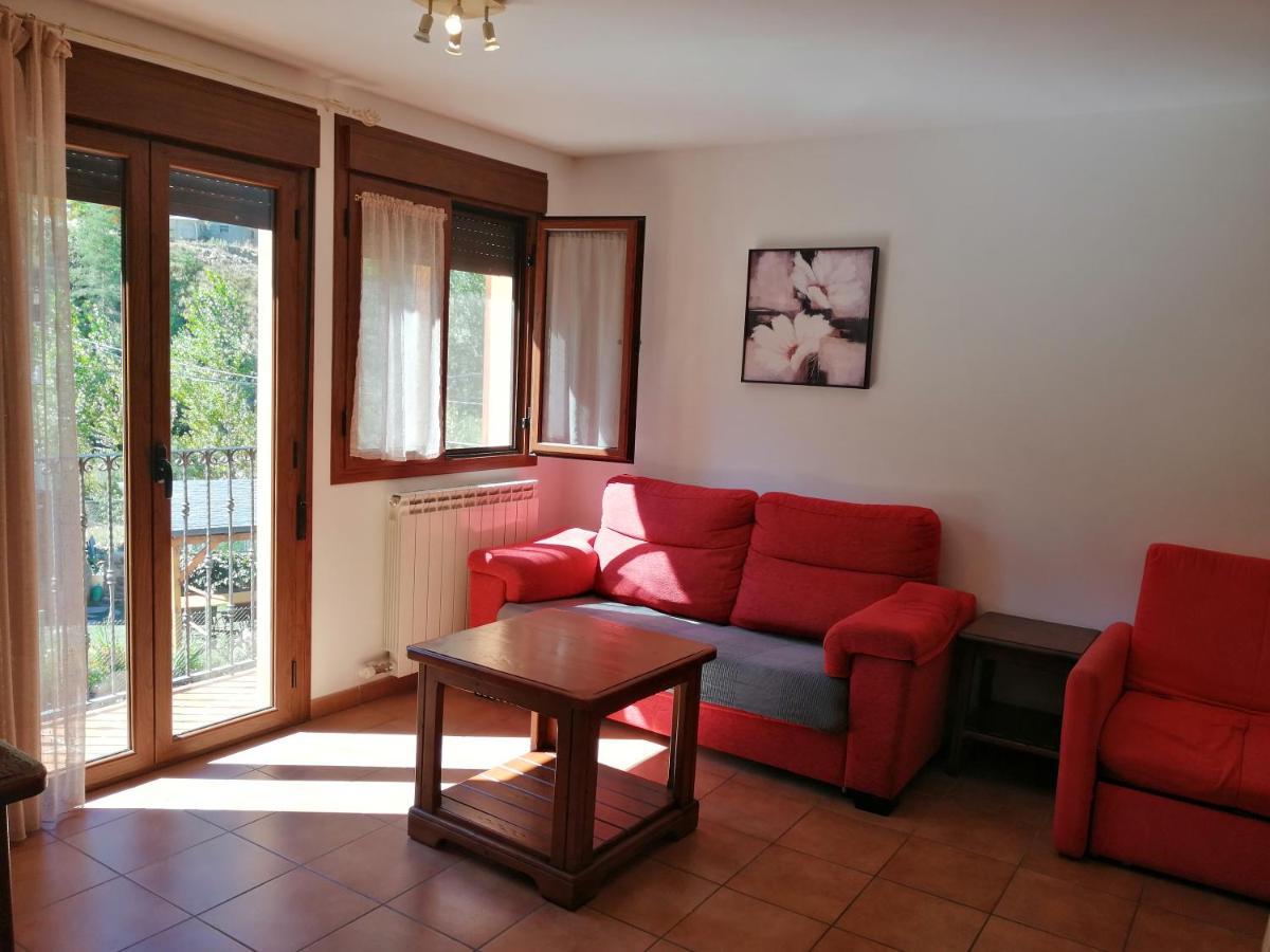 Apartamentos Mobison Salinas de Bielsa Exterior foto